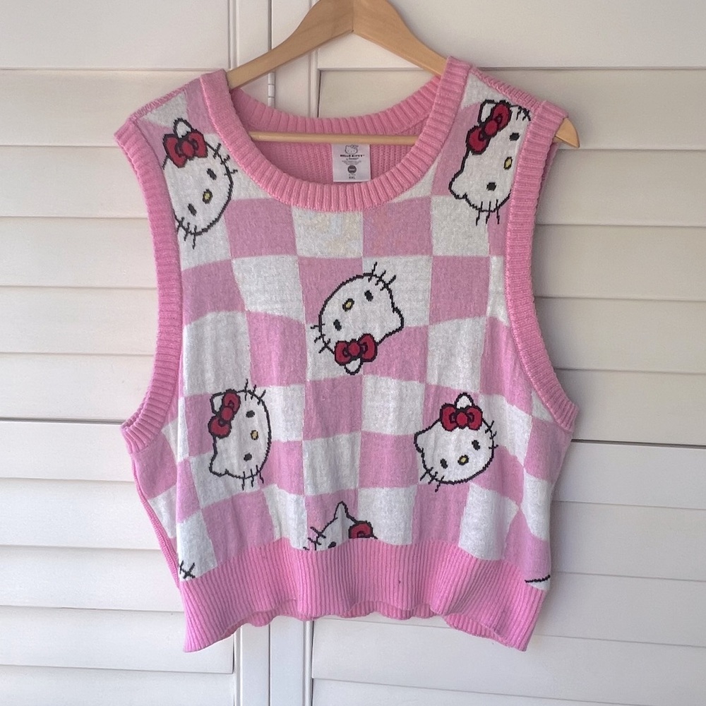 Hello Kitty Sanrio checkered sweater vest. Girls XXL